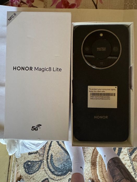 Honor Magic8 lite