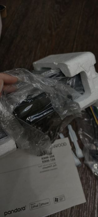 Продам автомагнитолу KENWOOD