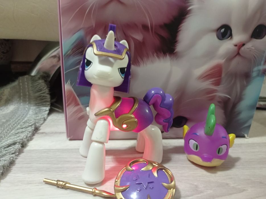 My little pony. Шайнинг армор.б/у