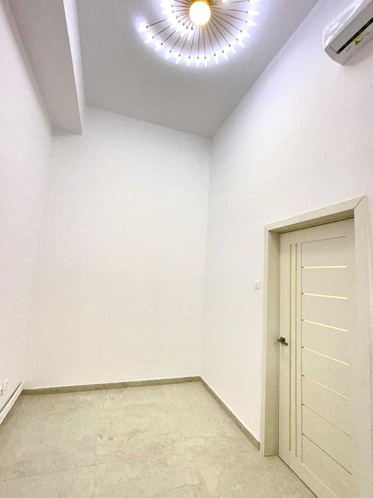 Spațiu comercial 130 mp – Șos. Alexandriei 92 – Acces stradal, vitrină