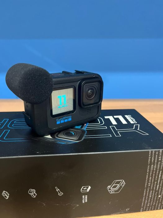 GoPro Hero 11 Black + Media Mod