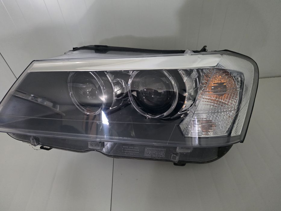 Far stanga BMW X3 F25 Xenon Dynamic AHL original