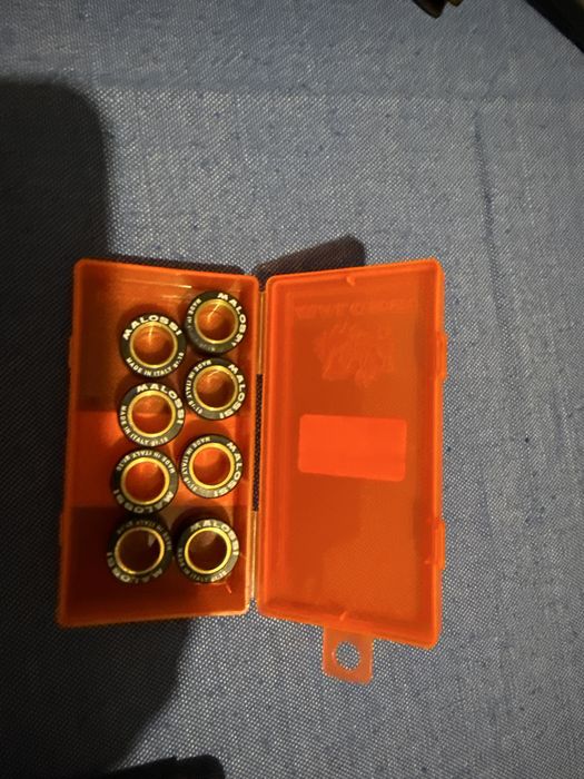 Role scuter Malossi 20x12mm 8 bucati 10g