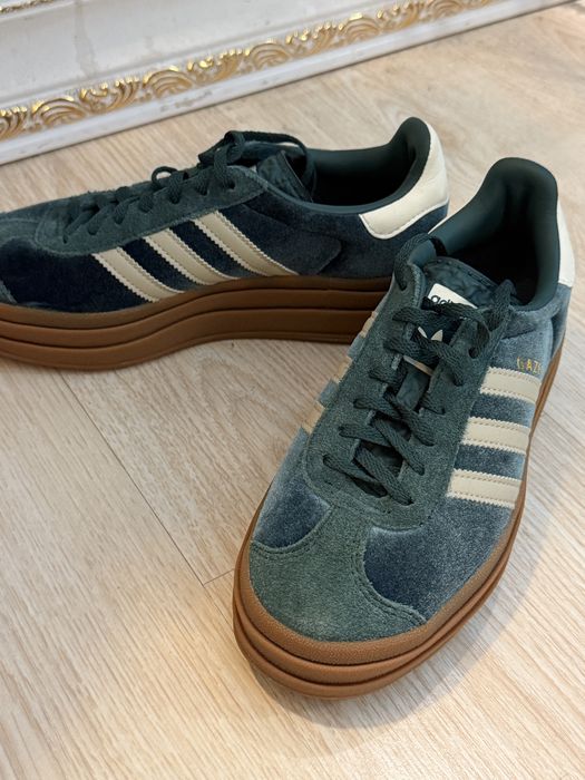 оригинал Adidas Gazelle новый 37 разм