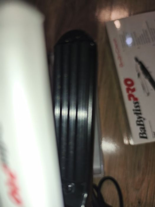 Мини преса за коса Babyliss PRO Babycrimp BAB2151E.