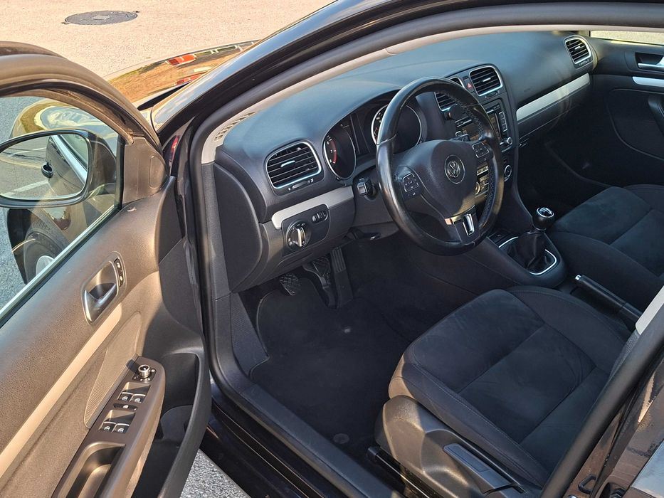 VOLKSWAGEN Golf 2012 — imagine 5