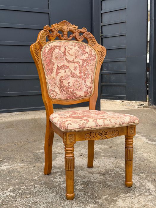 Стулья в хорошем состоянии 10 шт