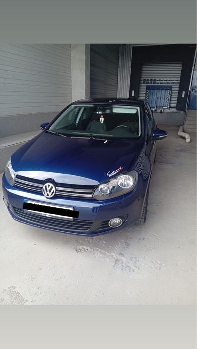 VOLKSWAGEN Golf 2010 — imagine 2