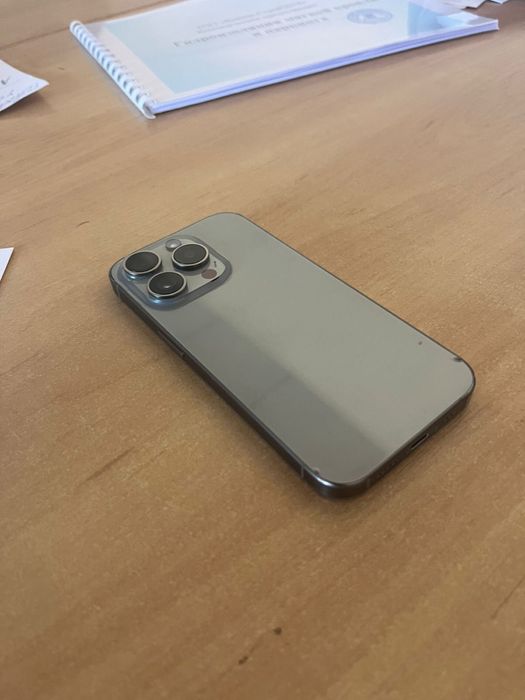 Продам iphone 15 pro