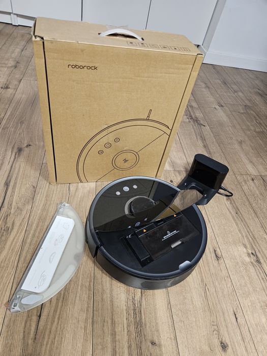 Aspirator Roborock s5 vacuum clean, aspirare + spălare (rezerve cadou)