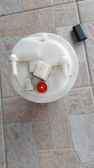 Продавам бензинова помпа за Рено Сценик II (2006 г.), 1.6, 112 к.с.