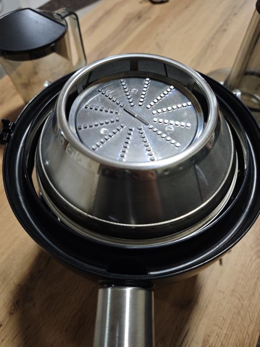 Сокоизтисквачка Philips HR1922