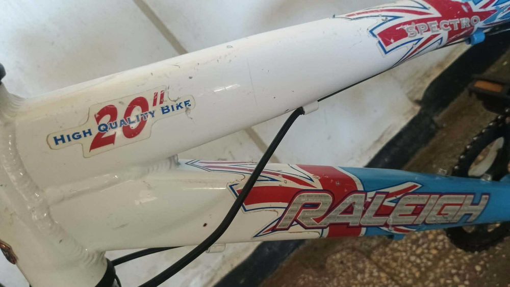Велосипед Raleigh с алуминиева рамка 20 цола