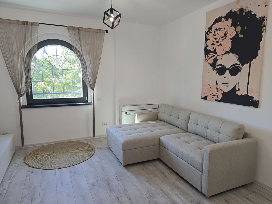 Închiriez Studio, bloc nou zona Cetate  470E