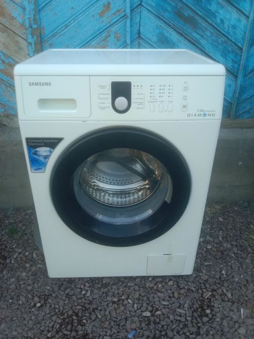Продам стиральную машину Samsung 5 kg