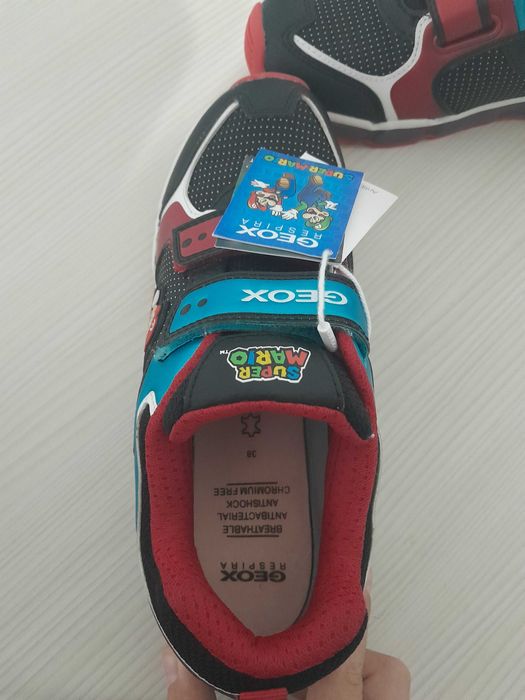Adidași Geox noi cu etichetă Super Mario