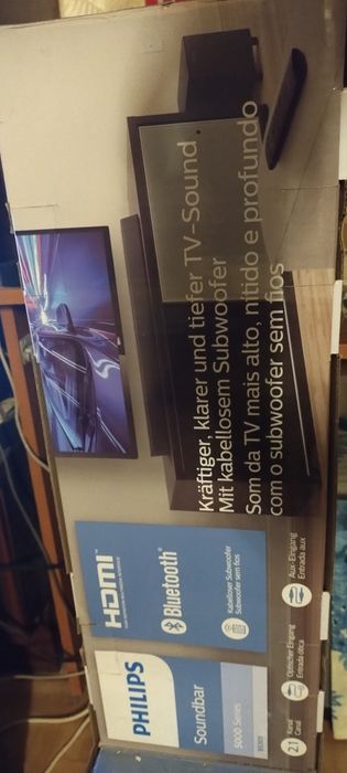 Чисто нов не разпечатан саундбар Philips