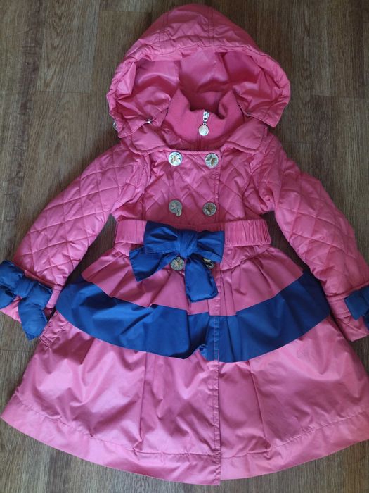 Плащ, куртка на 2-3 года
