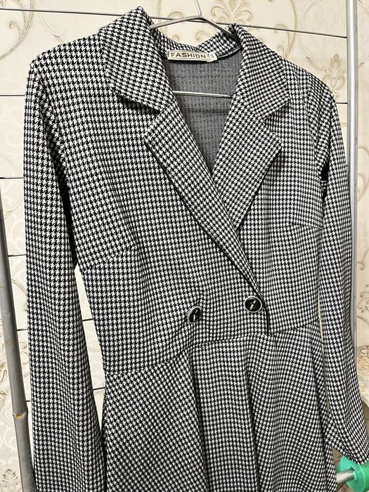 Продается платья