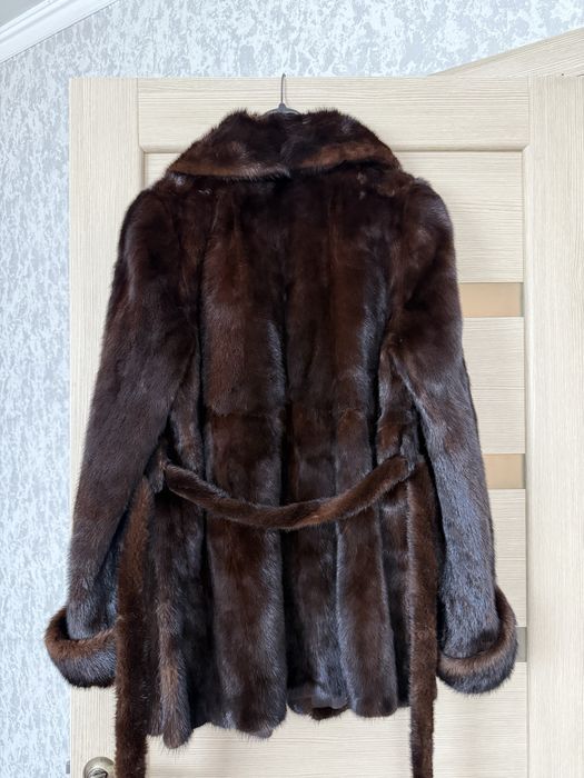 Продается норковая шуба