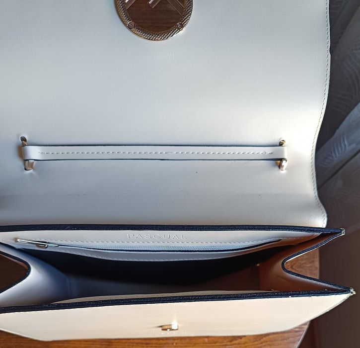 Кремава дамска чанта