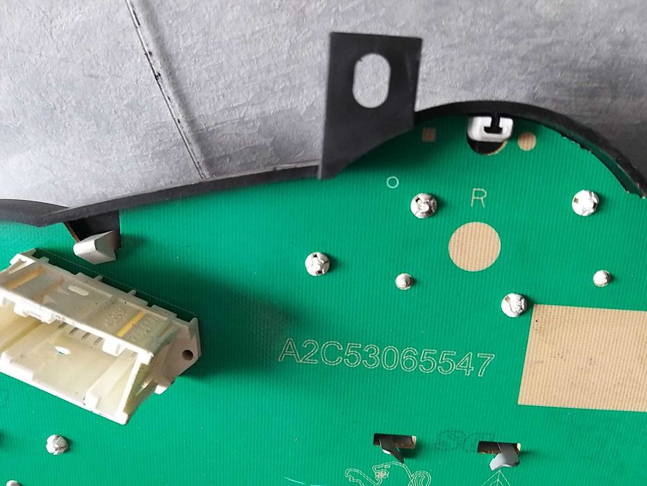 Ceasuri bord benzina peugeot 207 a2c53065547