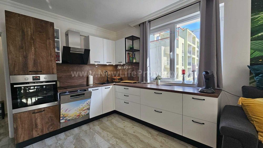 Тристаен апартамент в к-кс Magnolia Residence 6, Слънчев Бряг