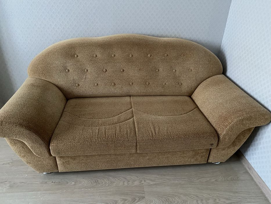 2 дивана и кресло