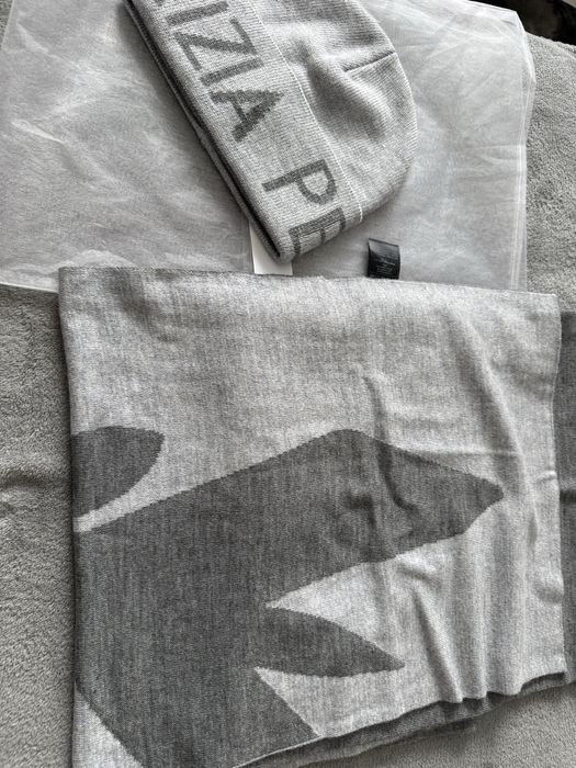 Шал и шапка Patrizia Pepe нови!