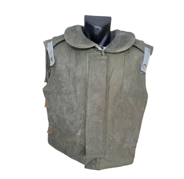 Vestă antiglonț armată