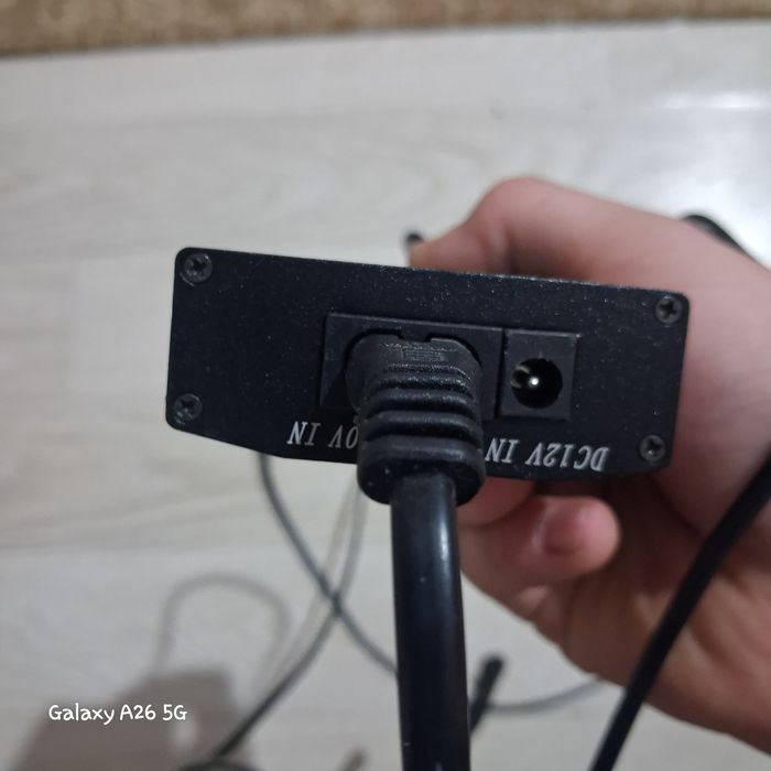 Продам зарядку для ноутбука