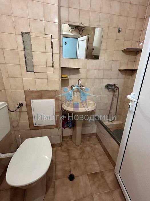 Продава се Двустаен апартамент в Шумен, Пазара - 60 кв.м за 1224 €/кв.м - Снимка #6