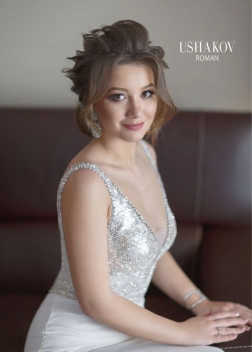 Rochie alba cu paiete