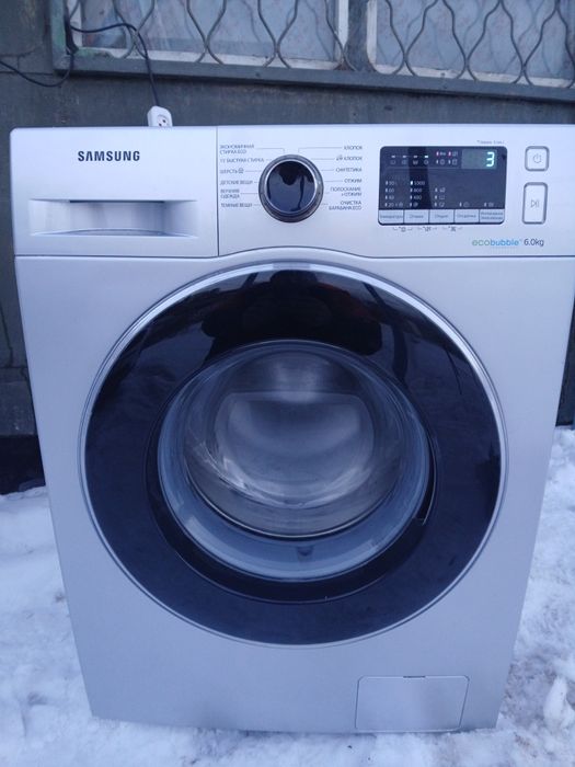 Продам стиралку Самсунг 6кг