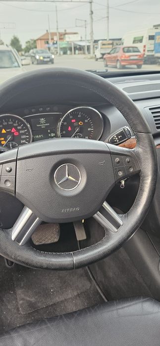 Продавам Mercedes benz R Klasse