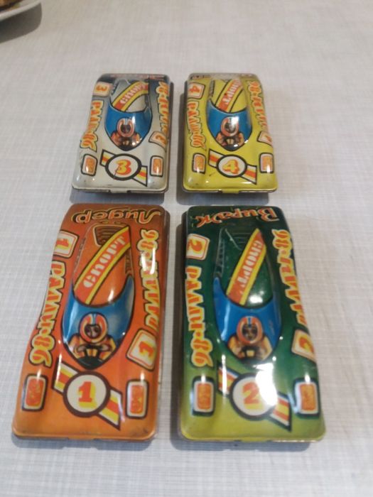 Продам раритетные коллекционные вещи.