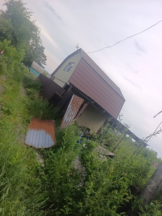 Продам домик на разбор