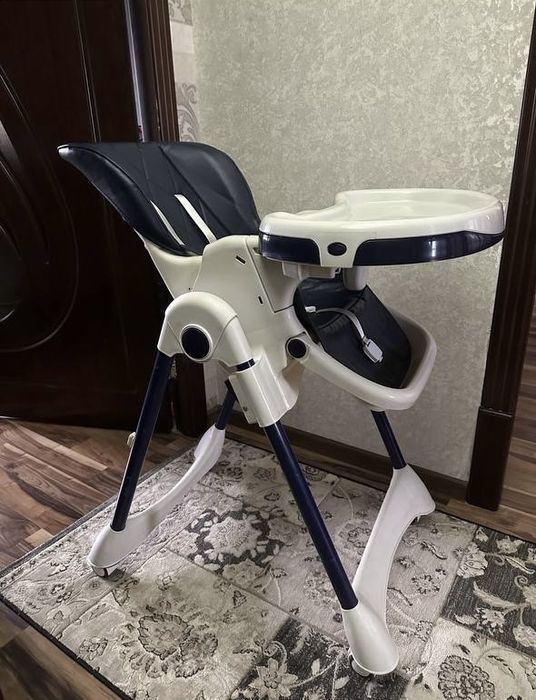 детский кормящий стул
