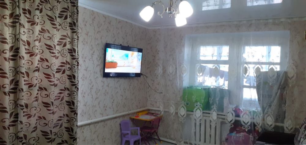 Продам 2 -ух комнатную квартиру