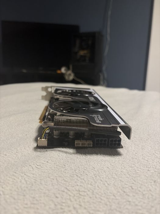 Vand placa video MSI inca foarte buna pentru gaiming