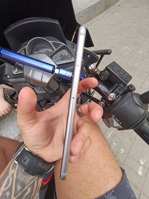 Продаю айфон 6S plus 128gb
