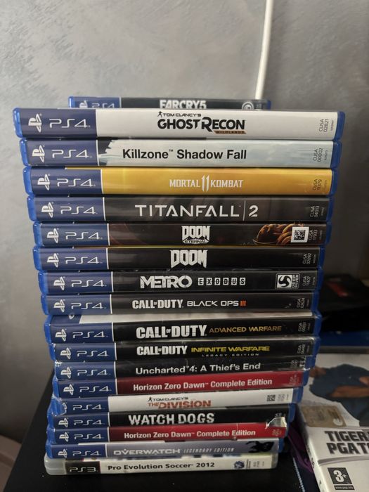 Lot Jocuri Playstation 4-22 de jocuri