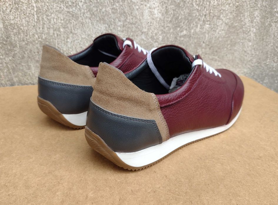 Кожени обувки TEODOR - нови, цвят бордо, 44 номер