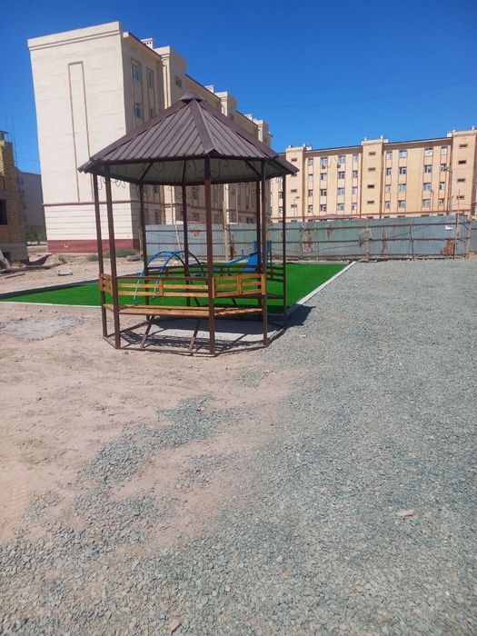 Qo'shko'pir sputnik 2 xonali kvartera sotiladi