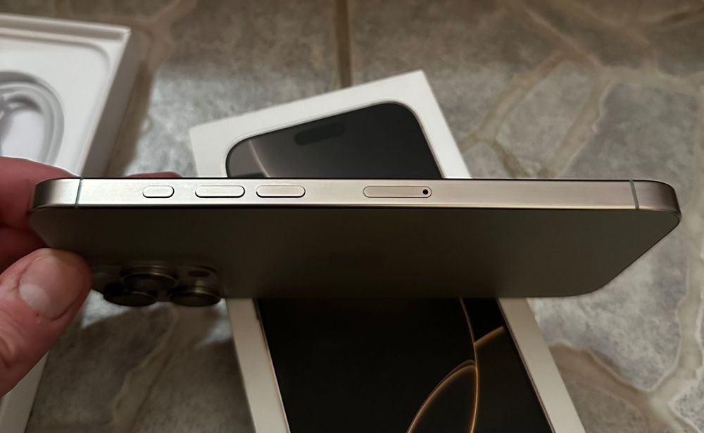 iPhone 16 Pro Max 256GB