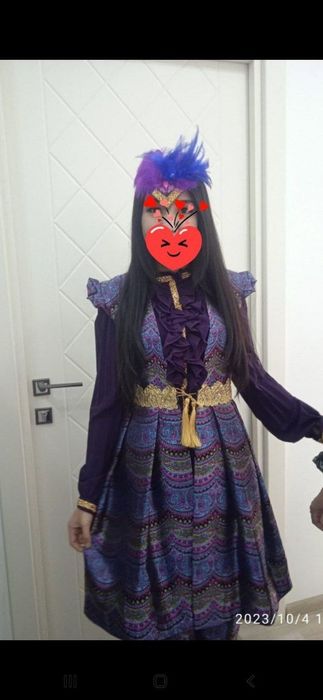 Продаются после свадебные костюмы