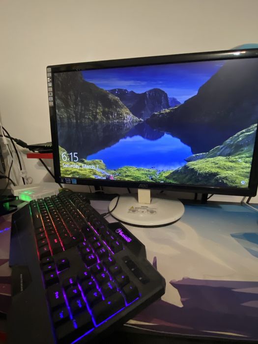 Vand/schimb cu cross 125/140cc pc gaming monitor in stare foarte buna