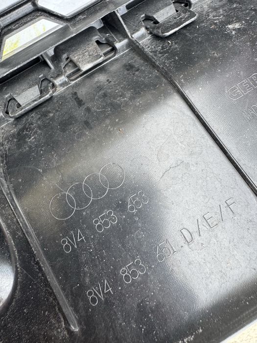 Grila fata centrala radiator Audi RS3 8V Quattro 2012-2016