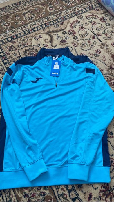 Полузамок Joma.