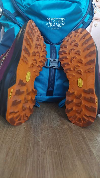 Дамски туристически обувки Garsport